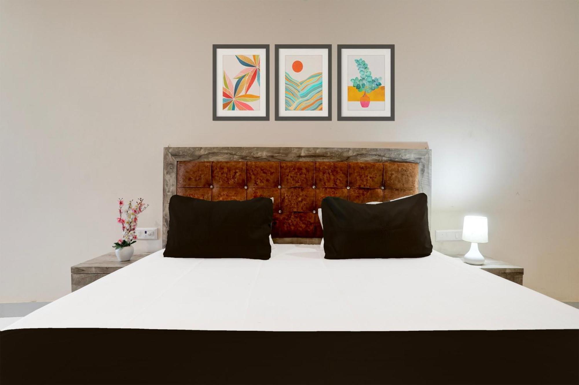 Hotel O Rana Hotel & Restaurant Мирут Екстериор снимка